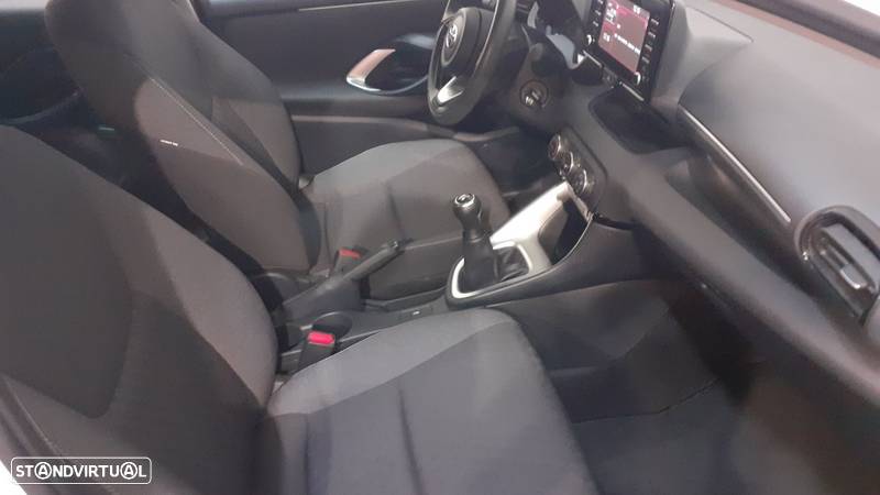 Toyota Yaris 1.0 VVT-i Comfort Plus - 6