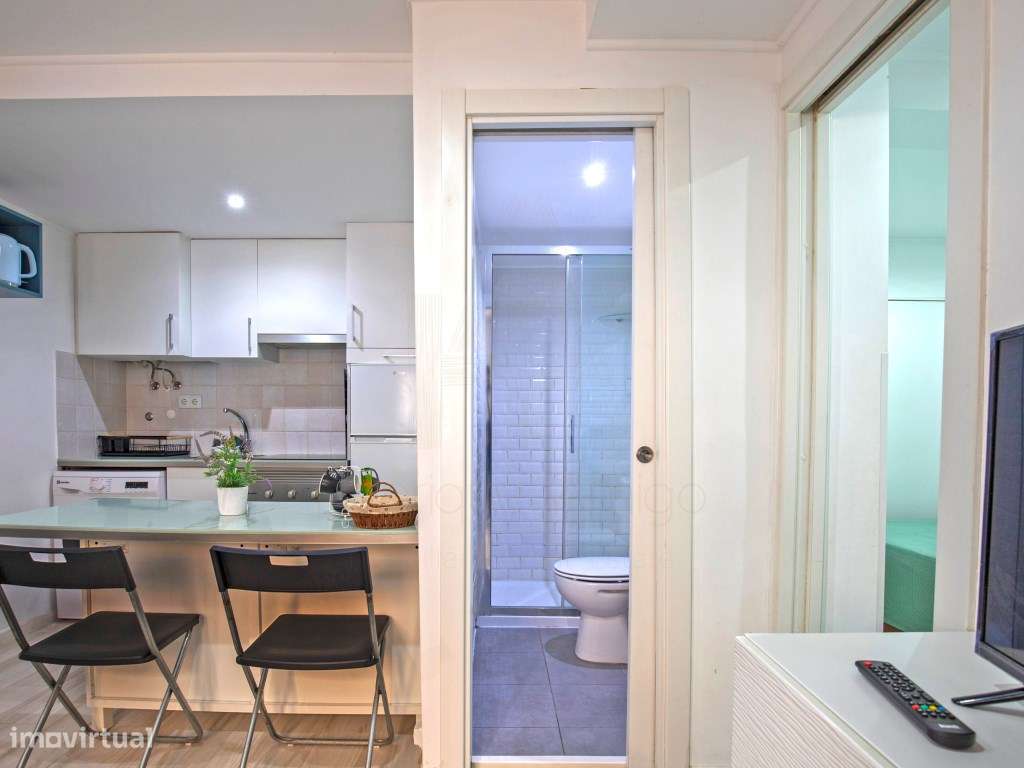 Apartamento T1 no Coração de Sesimbra - A 2 Minutos da Praia!-6