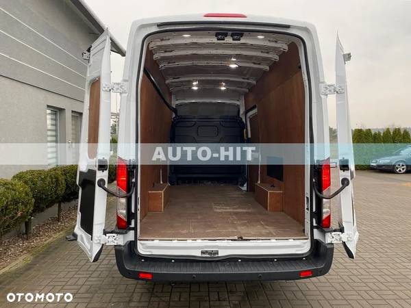 Ford Transit - 12