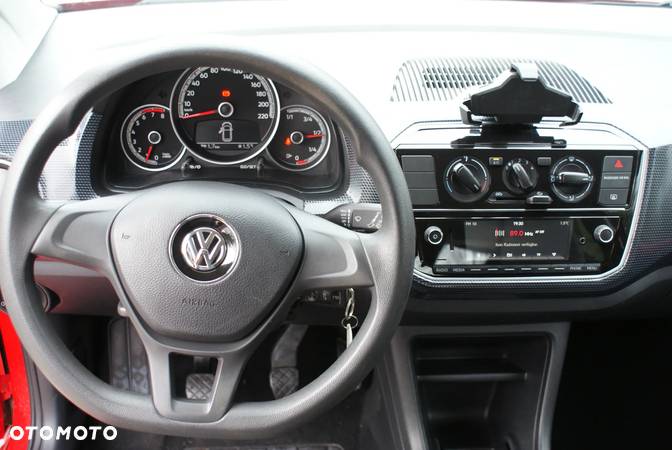 Volkswagen up! - 8