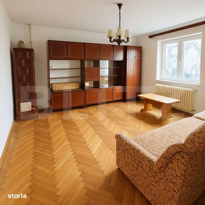 Casa pentru familie, cu curte mare si iesire la rau in Cugir - Imagine principală: 4/11