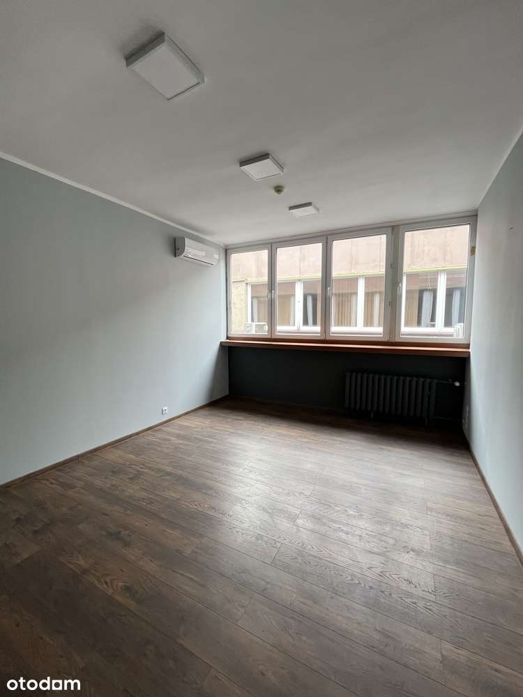Powierzchnie biurowe, różne wielkości od 15m² do 44m² w centrum miasta - Pełny obrazek: 4/12