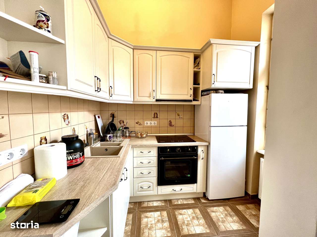 Apartament ultracentral cu 2 camere de vanzare in Sibiu – etaj 1 - LUX - Imagine principală: 5/14