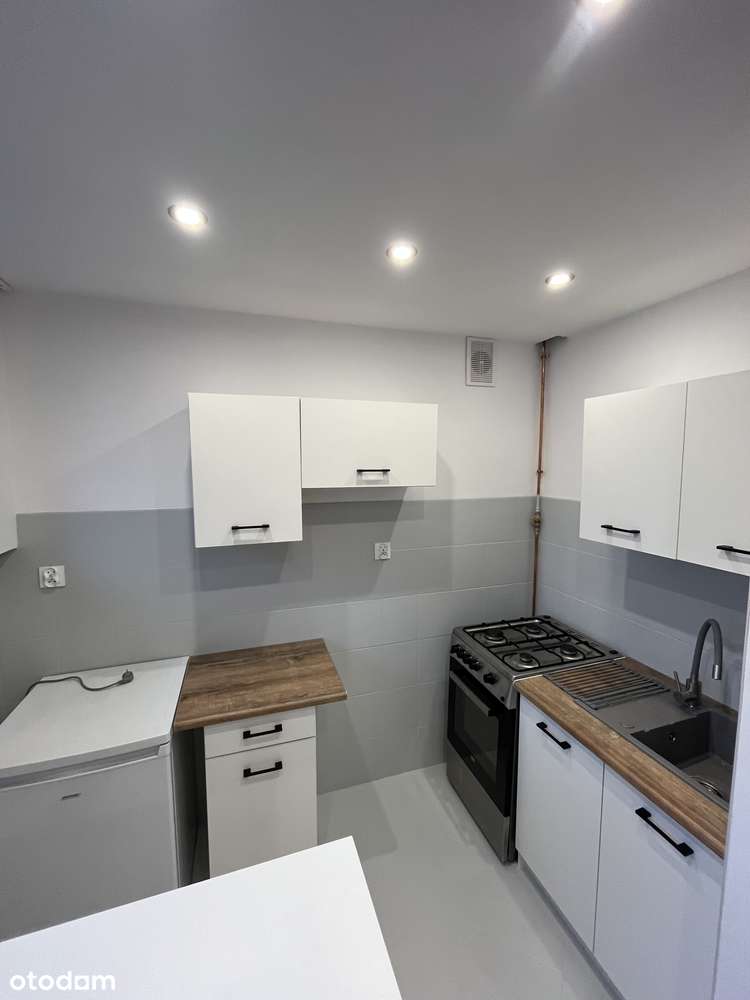 Łabędy, po remocie - Pełny obrazek: 3/9