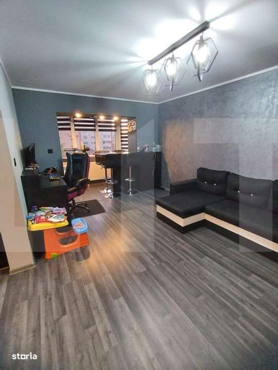 Apartament cu 4 camere, 2 bai, 80 mp, et. intermediar, zona Aurel Vlai - Imagine principală: 1/9