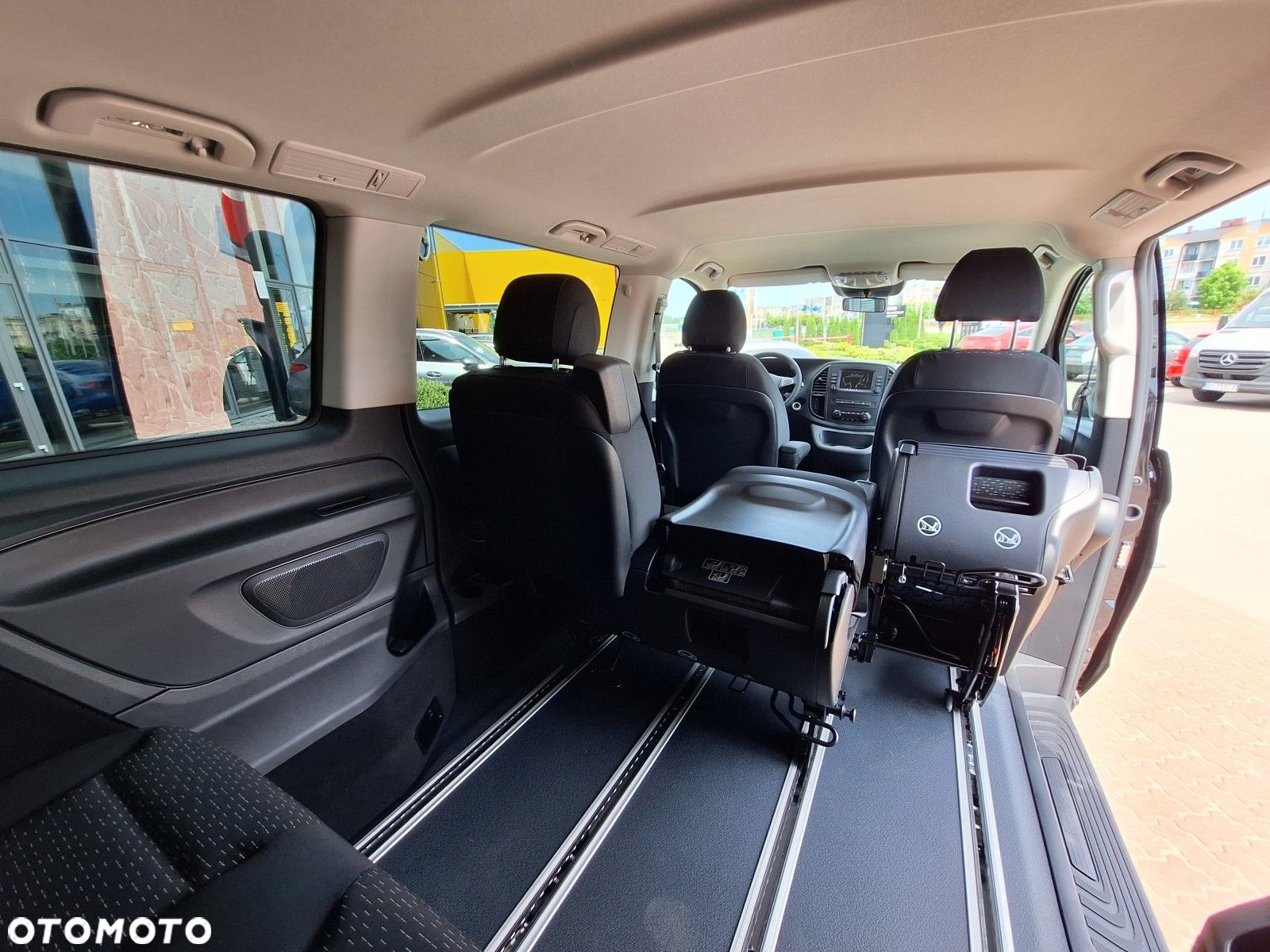 Mercedes-Benz Vito - 14