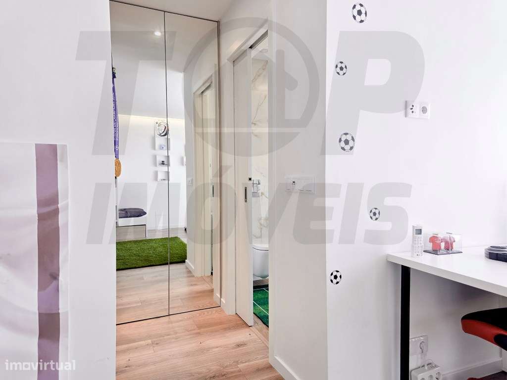 Moradia de Luxo V6 com Piscina, Terraço e Acabamentos de Alta Quali...-21