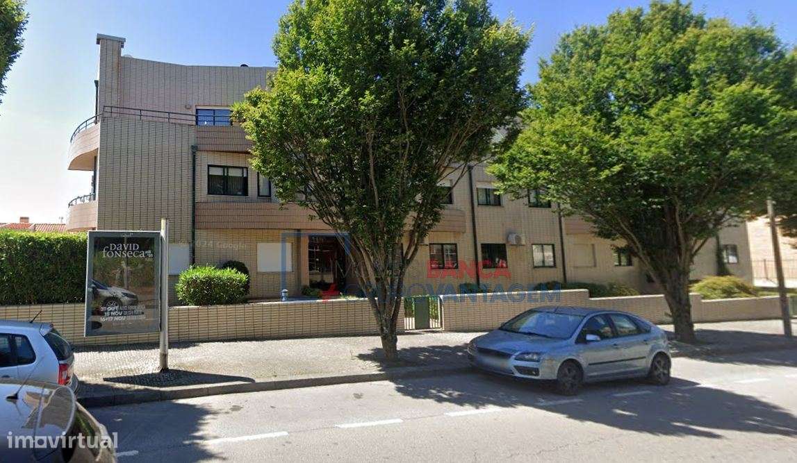 Apartamento T1 C/ Lugar de Garagem e Arrumo - Grande imagem: 5/5