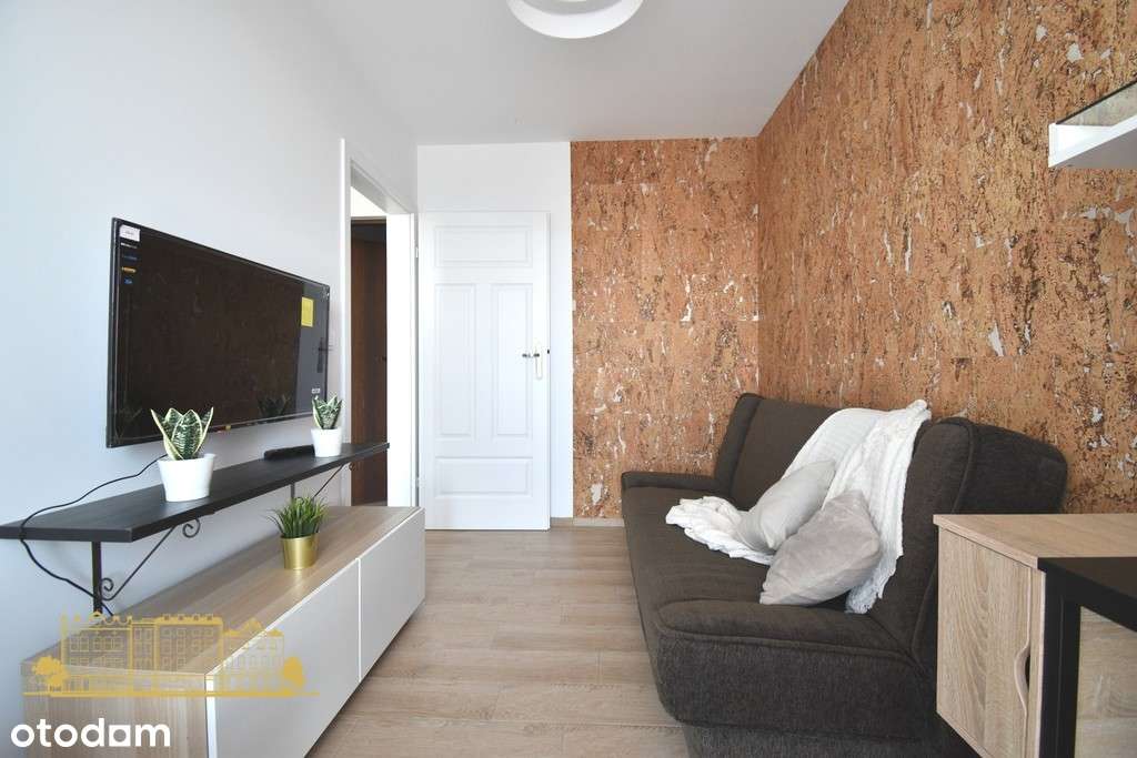 30 m2 /ul. Przybyszewskiego /Klimatyzacja /Balkon