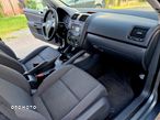 Volkswagen Golf V 1.6 Comfortline - 23