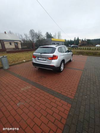 BMW X1 xDrive18d - 4