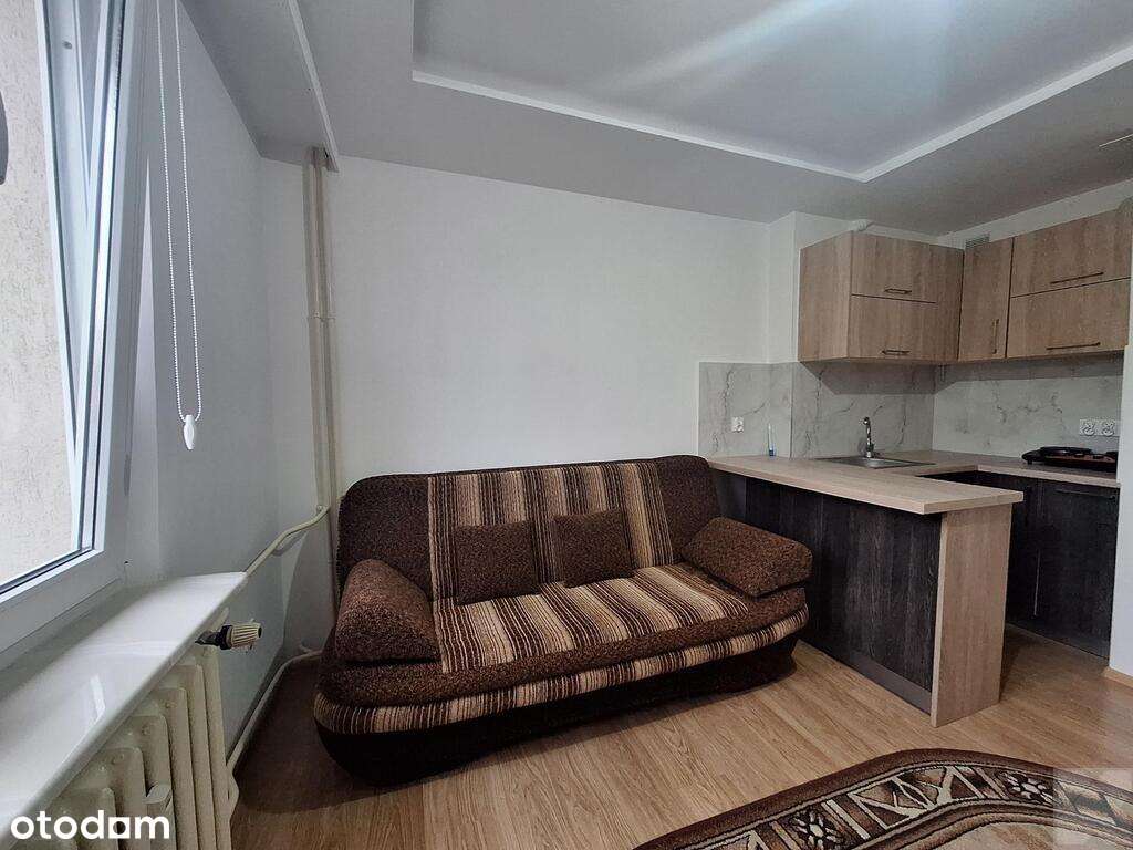 Niewielka kawalerka na parterze po remoncie - Pełny obrazek: 2/6