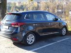 Kia Carens 1.6 GDI L - 5