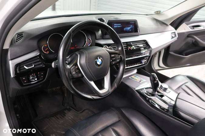 BMW Seria 5 520d Touring Sport Line - 5