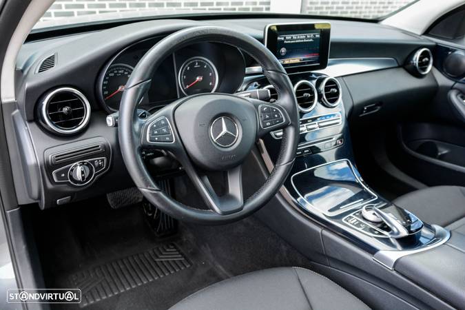 Mercedes-Benz C 220 d Avantgarde Aut. - 27