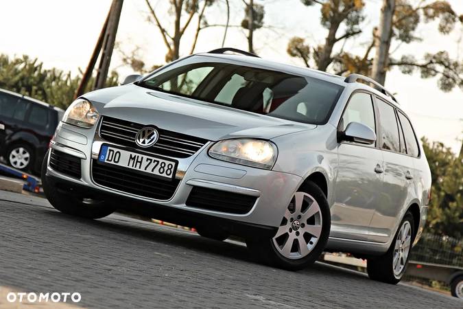 Volkswagen Golf V 1.9 TDI Sportline - 2