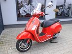 Vespa GTS - 17