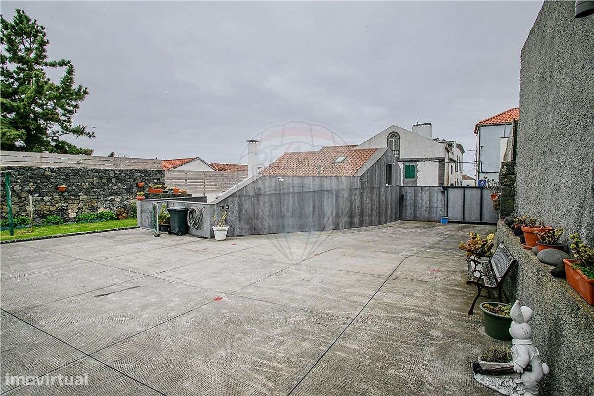 Moradia T4 para venda-7