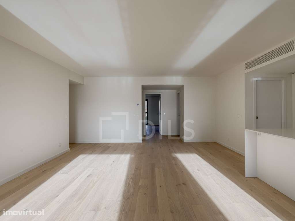 Apartamento T2 Lisboa, Avenidas Novas, novo com varanda e piscina - Grande imagem: 4/29