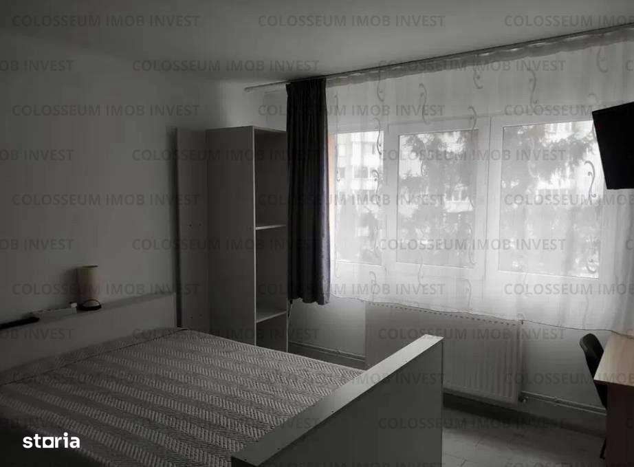 Garsonieră în bloc de apartamente | Decomandată | et. 3 | Zona Astra - Imagine principală: 5/7