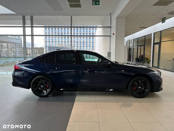 BMW Seria 5 520d xDrive mHEV M Sport - 7