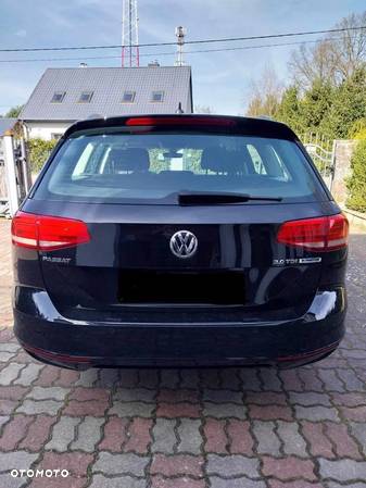 Volkswagen Passat 2.0 TDI SCR Comfortline - 7