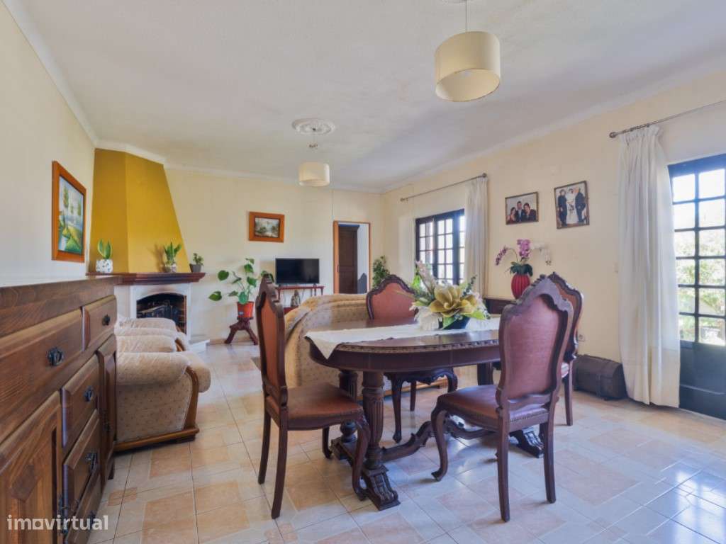Quinta Bi-familiar em Azeitão-25