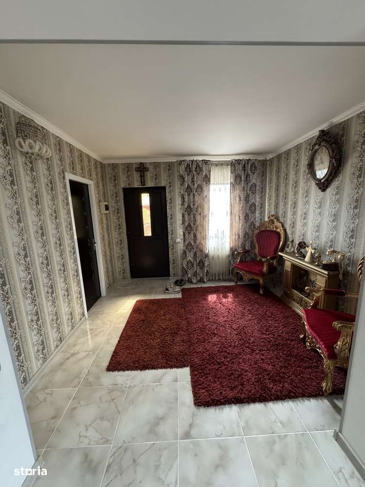 Casă cu 4 camere, teren 450mp, preț 165.000 EUR-11