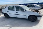 Buson vas lichid parbriz Dacia Logan 1  [din 2004 pana  2008] seria Sedan 1.4 MT (75 hp) - 4