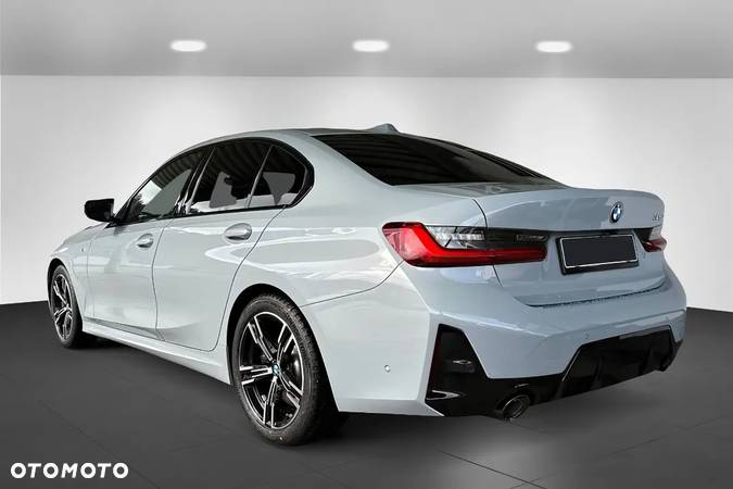 BMW Seria 3 318i M Sport - 2