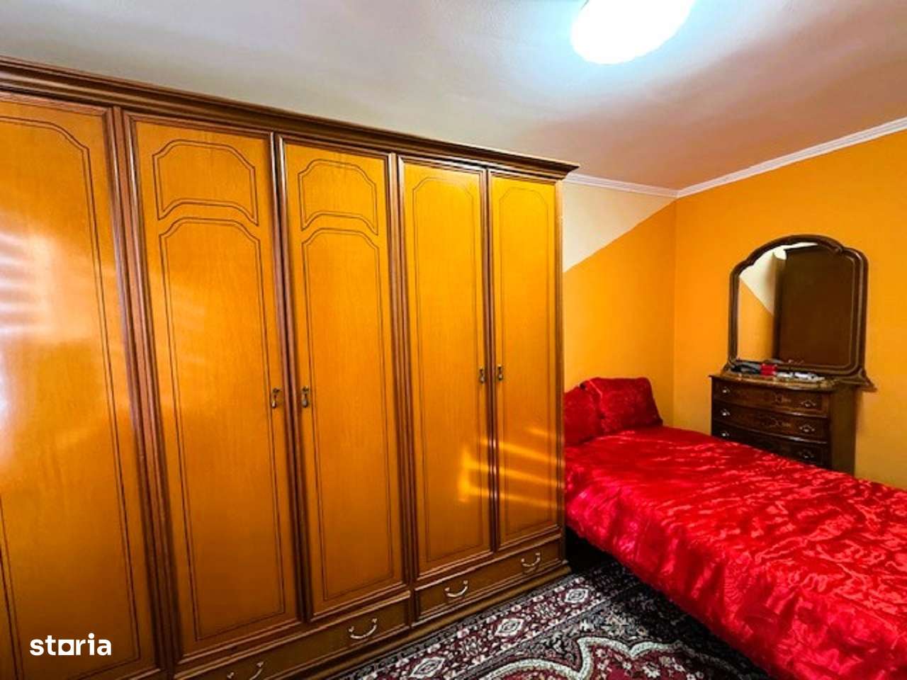 Apartament 2 camere etaj 1 Strada Cornisei-9