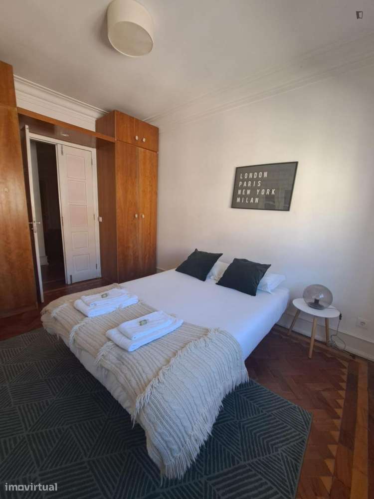 Quarto - localizado em Arroios Lisbon - Grande imagem: 5/6
