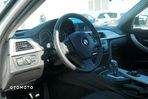 BMW Seria 3 318i - 9