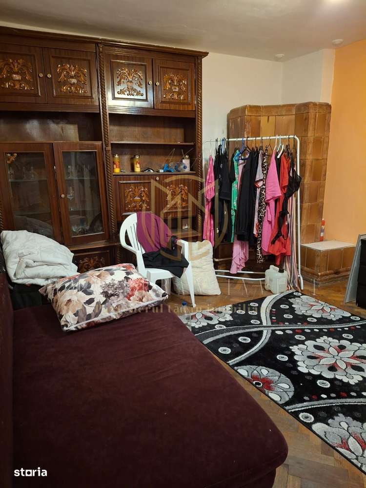 Agricultori vand 3 camere 65000 eur - Imagine principală: 1/14