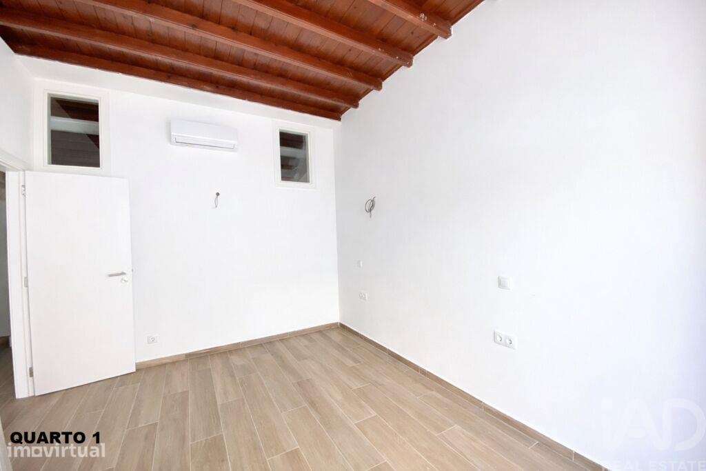 Casa / Villa T2 em Faro (Sé e São Pedro) de 64,00 m2 - Grande imagem: 4/11
