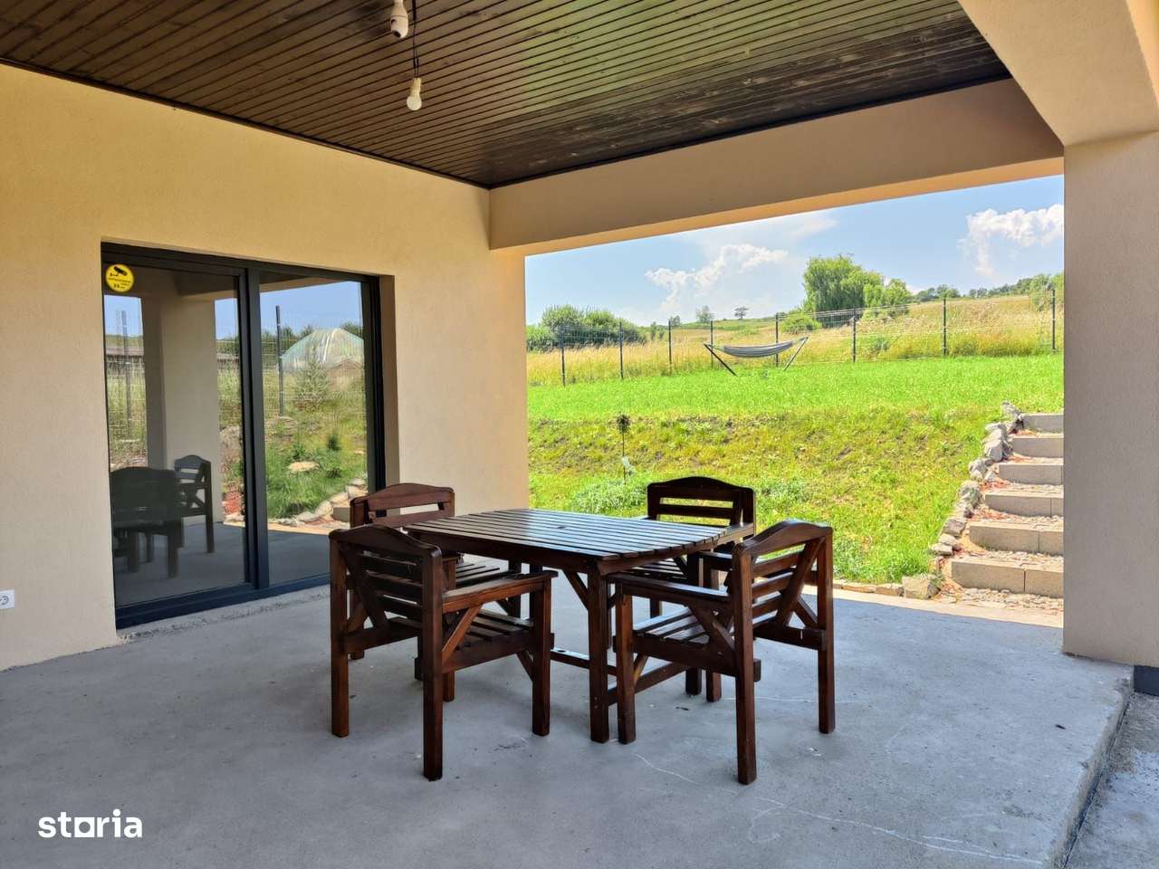 Casa individuala, 130 mp, Pompa caldura, panouri solare, COMISON 0 - Imagine principală: 3/13