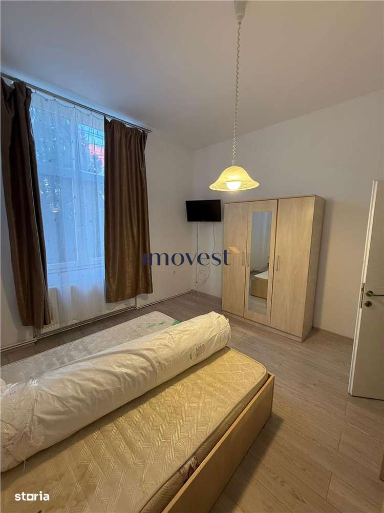 De inchiriat: Apartament Central cu 3 camere - Imagine principală: 1/14