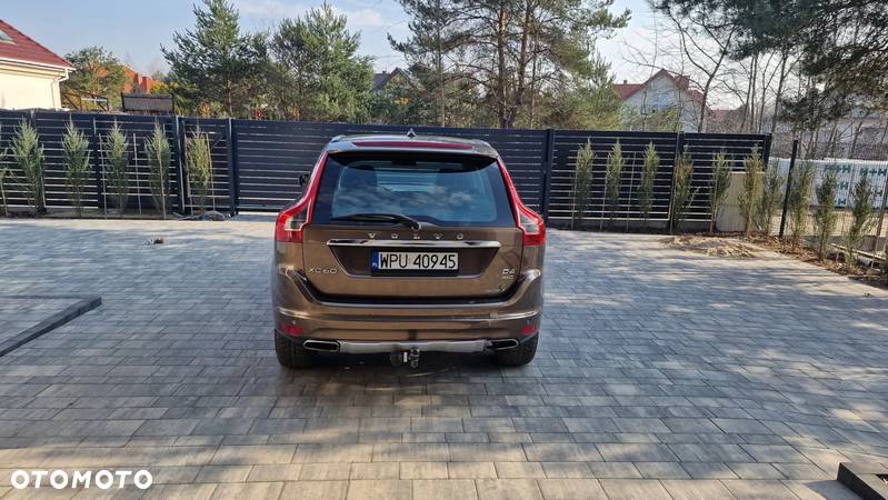 Volvo XC 60 D4 AWD Summum - 3