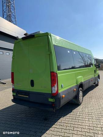 Iveco Daily- 24 Miejsca - 4