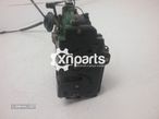 Fecho da porta Frente/Esq SEAT IBIZA III (6L1) 1.4 TDI | 05.02 - 12.05 Usado - 1