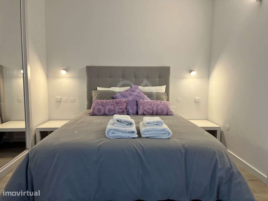Apartamento T1, Totalmente renovado, com terraço e vista mar - Sesi...-25