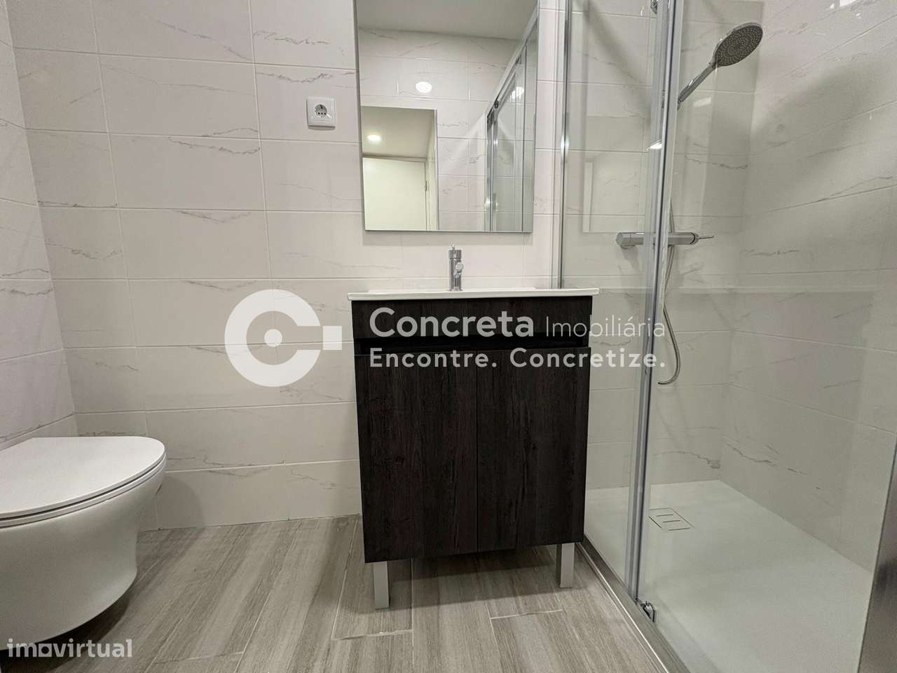 Apartamento T1 renovado em Arcozelo, Barcelos-9