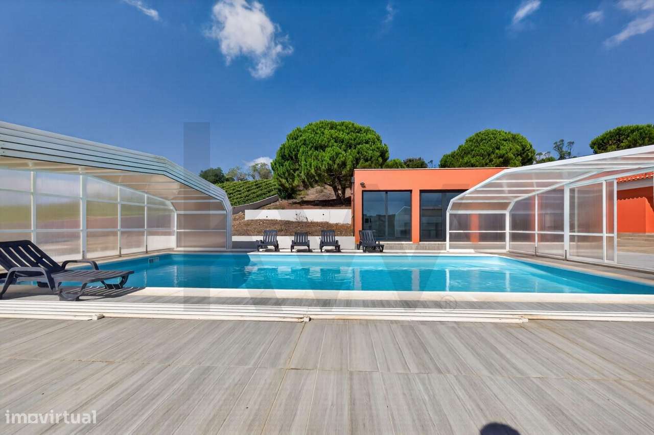 Moradia T5 com piscina e mais de 8.000 m2 de terreno | Seramena, Sobra-22