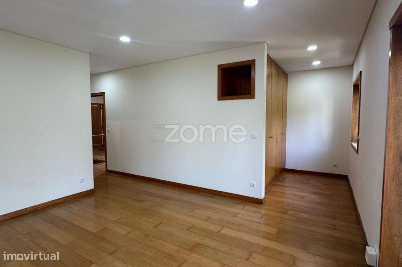 MORADIA V3 REMODELADA PORTUZELO, VIANA DO CASTELO - Grande imagem: 3/15