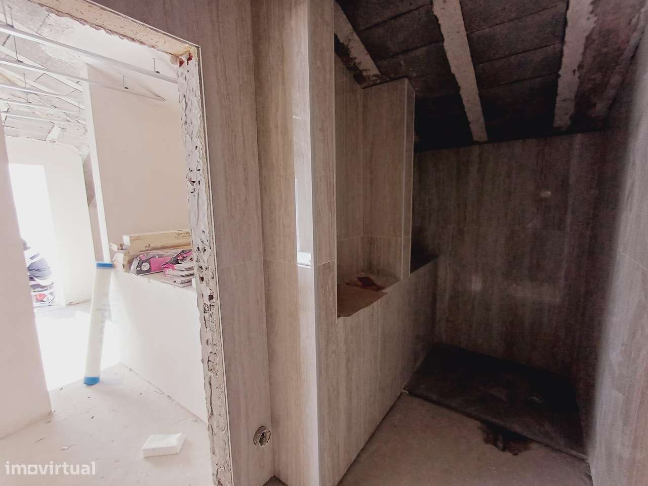 Apartamento T2 Novo de Luxo com garagem em Almancil-8