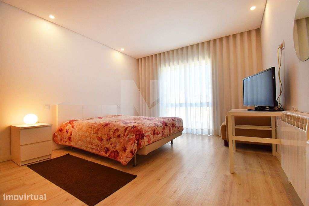 Apartamento T3 | 1ª Linha de Mar | Árvore-26