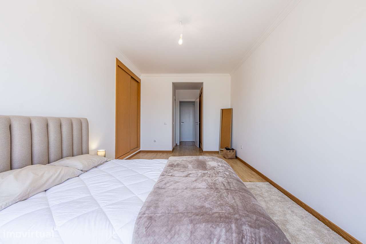 Apartamento T3 de Excelência no Centro do Cartaxo-38