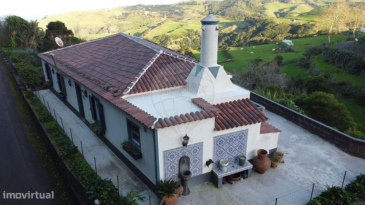 Moradia T4 para venda - Grande imagem: 2/23