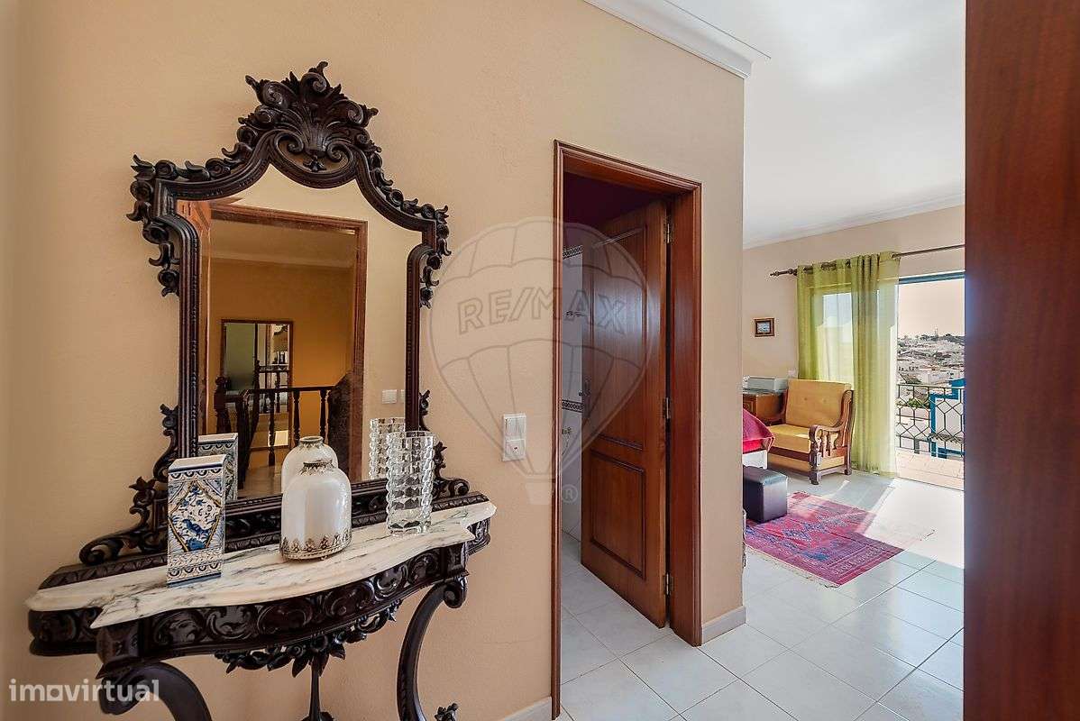 Moradia T5 para venda-22