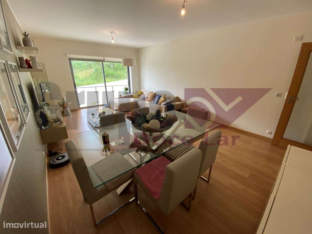 Apartamento T3 com Piscina e Jacuzzi em Sesimbra-10